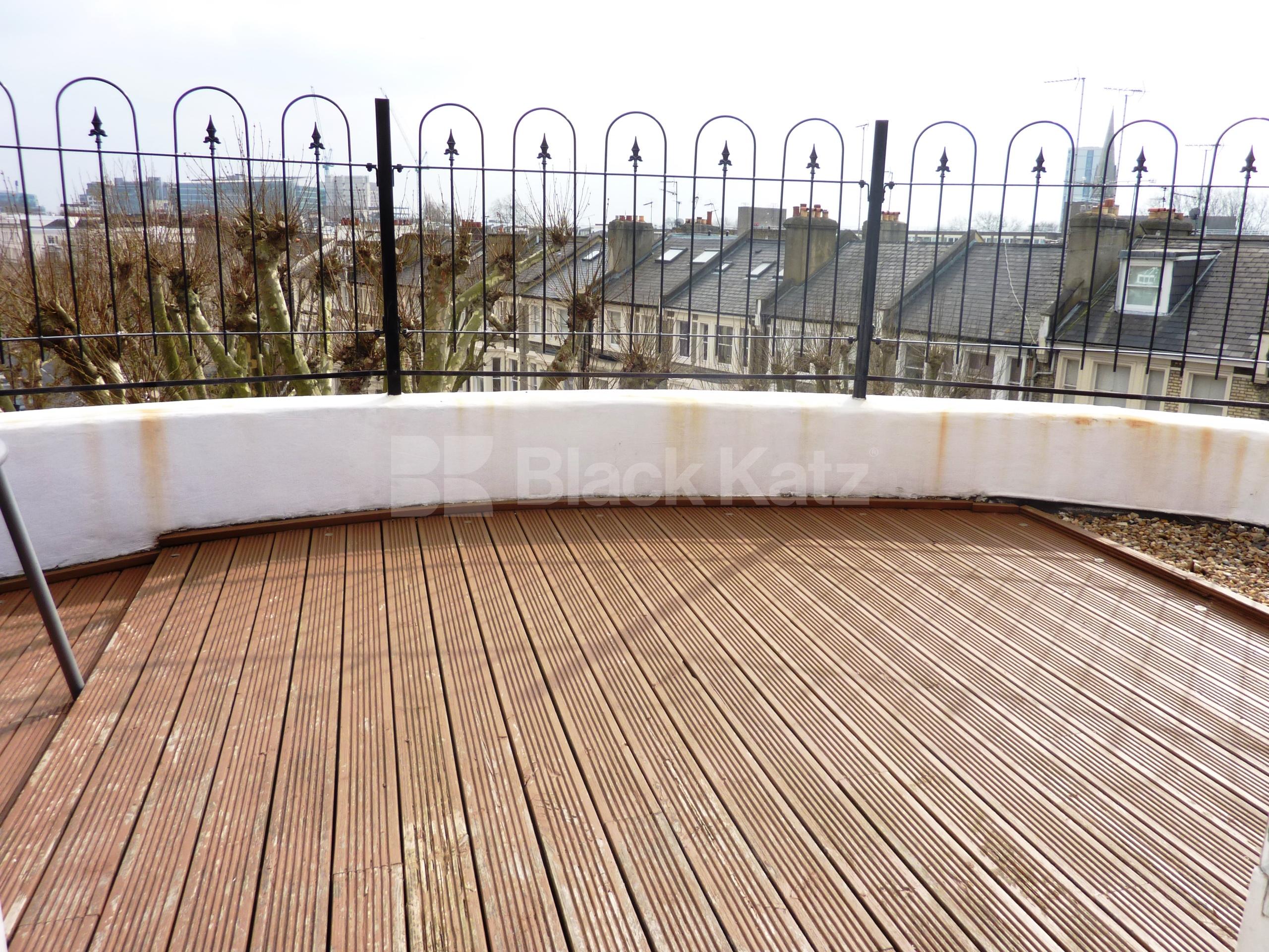 			NEW INSTRUCTION!, Studio Apartment, 1 bath, 1 reception Studio			 Sutherland Avenue, MAIDA VALE W9